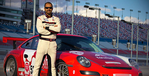 La mujer de Roger  Rodas  denuncia a Porsche  Motor y Racing