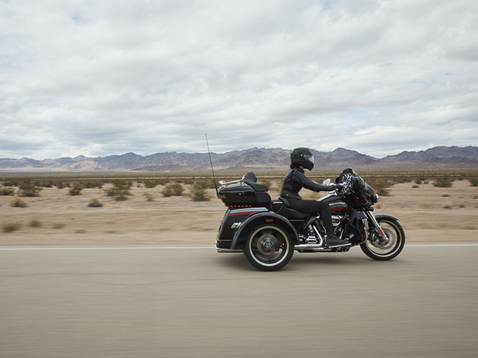 Nueva Harley-Davidson CVO Tri-Glide 2020