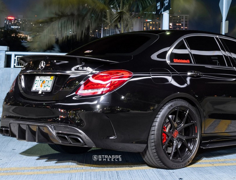 Mercedes Amg C63 2020 Motor Y Racing