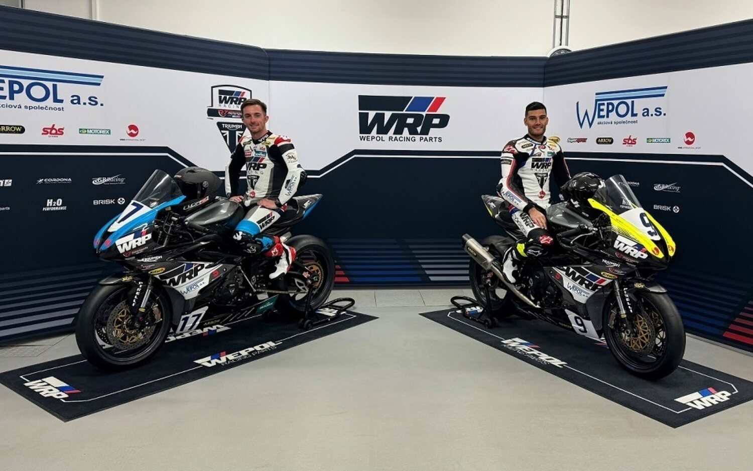 El Team WRP Triumph se estrena con McPhee y Navarro